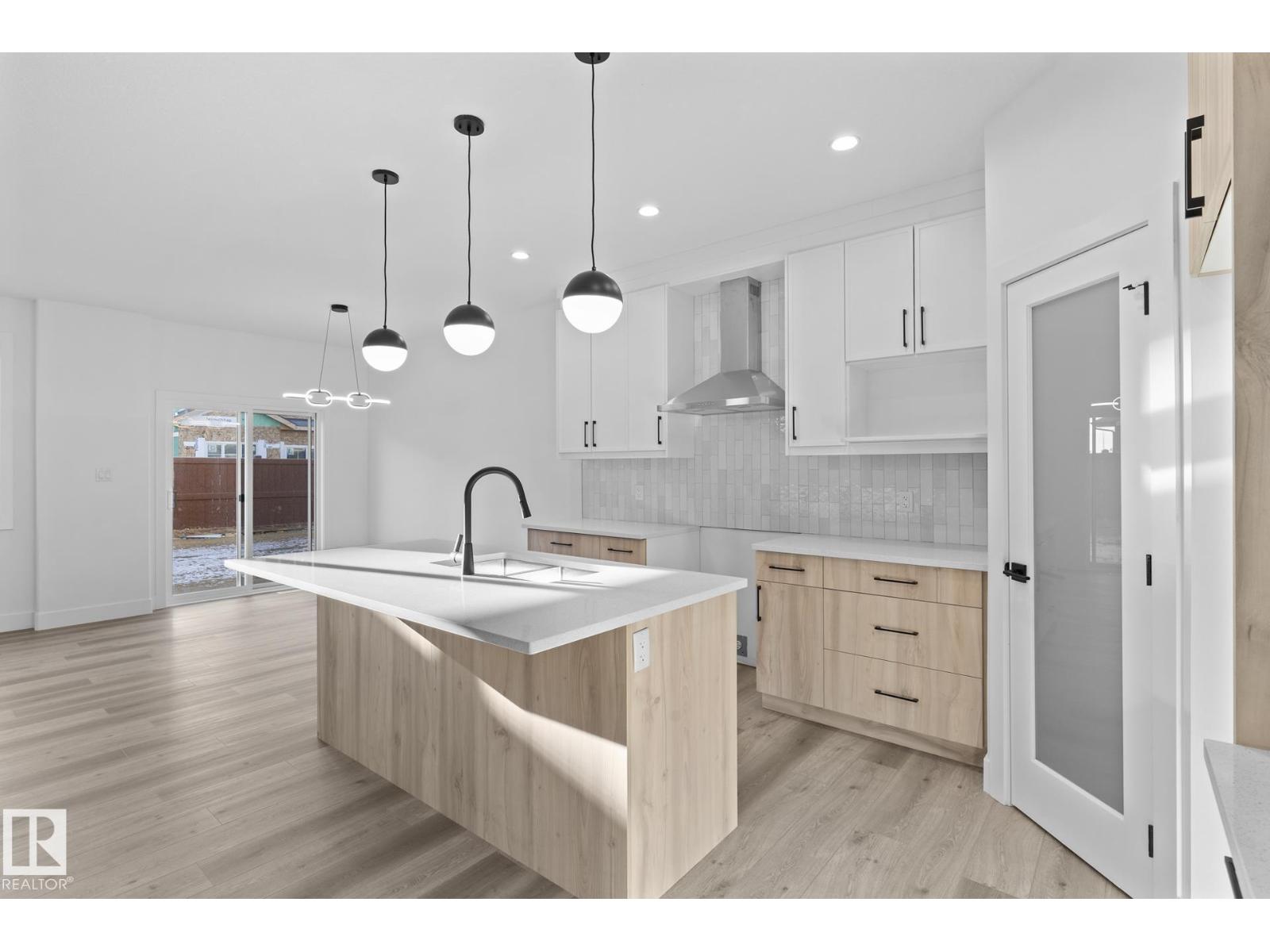 118 Spring Li, Spruce Grove, Alberta  T7X 2X7 - Photo 4 - E4456417