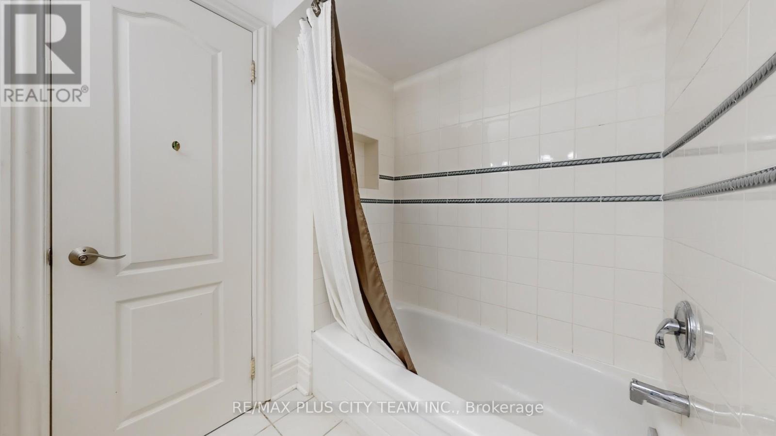 67 Agincourt Drive, Toronto, Ontario  M1S 1M7 - Photo 34 - E12385176