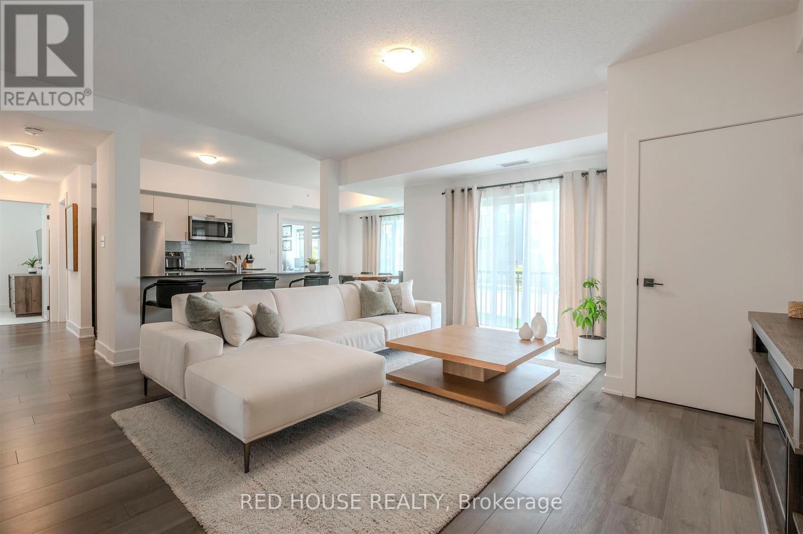 102 - 8 Culinary Lane, Barrie (Innis-Shore), Ontario  L9J 0T2 - Photo 2 - S12384954