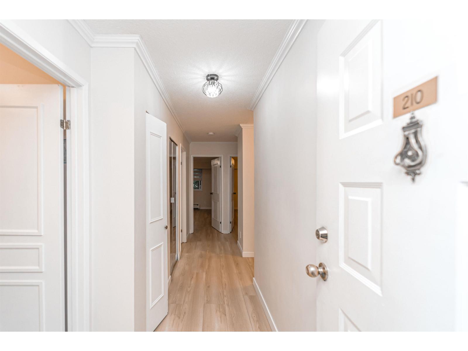 210 32040 Tims Avenue, Abbotsford, British Columbia  V2T 2H2 - Photo 6 - R3043882
