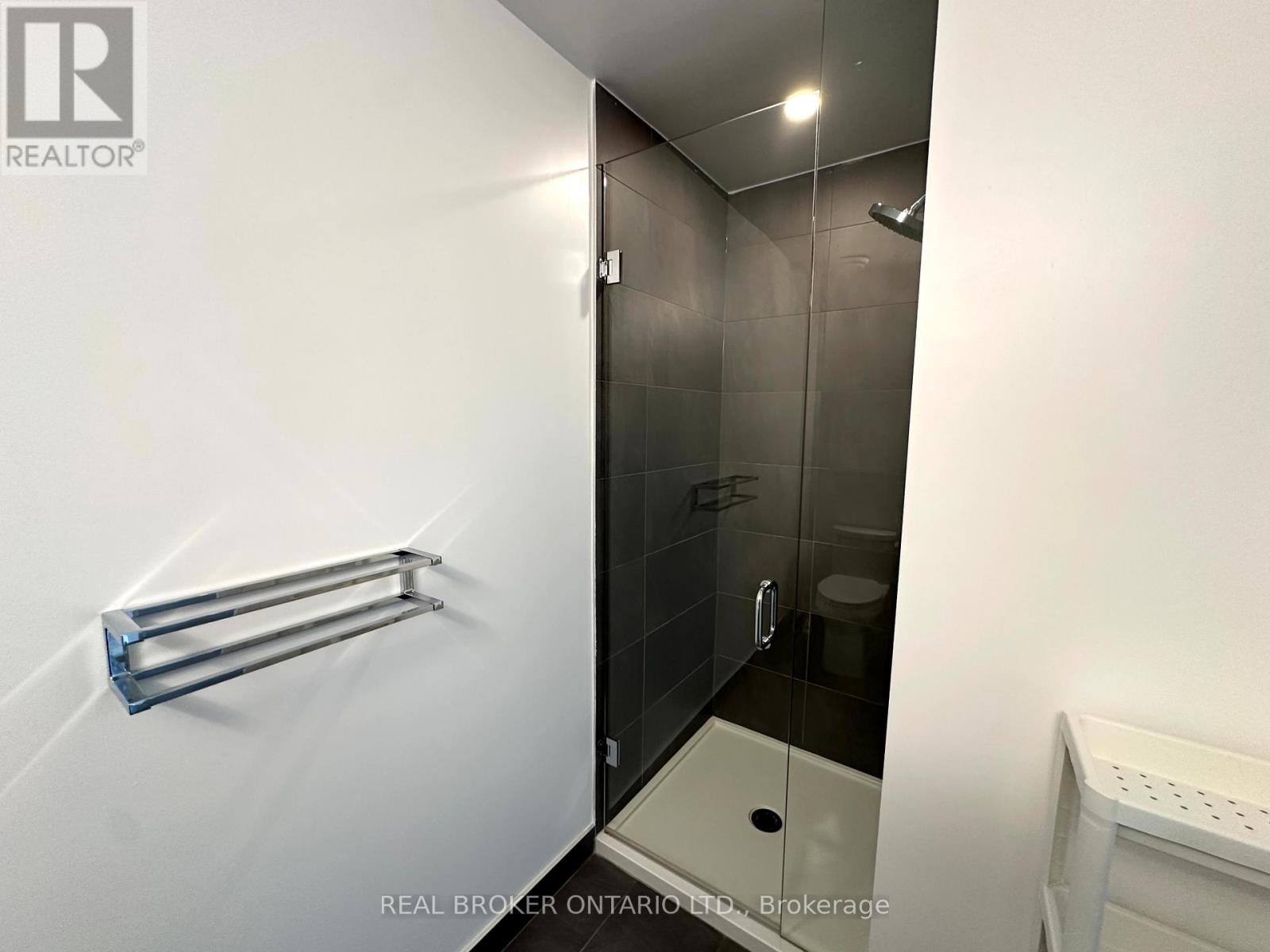 2905 - 1000 Portage Parkway, Vaughan, Ontario  L4K 0L1 - Photo 9 - N12385167
