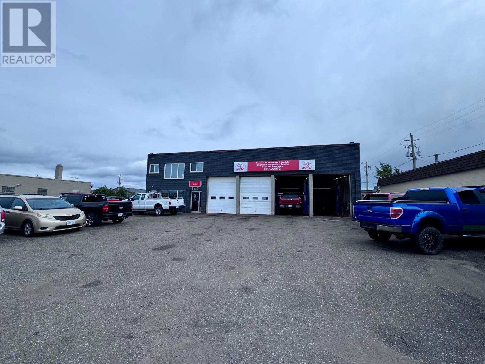 327 Cumberland St, Thunder Bay, Ontario  P7A 4P1 - Photo 1 - TB252812