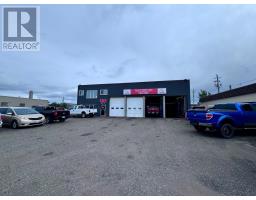327 CUMBERLAND ST, THUNDER BAY, Ontario