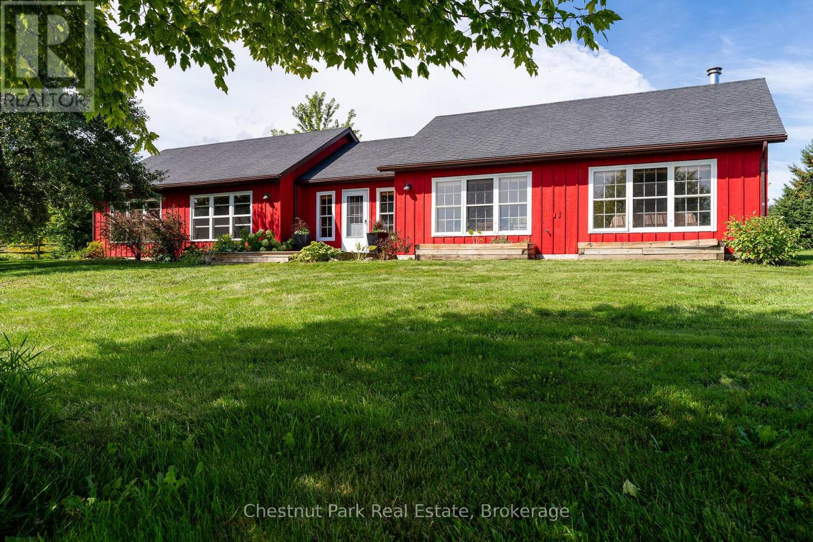 2826 Concession 8 S Nottawasaga, Clearview, Ontario  L0M 1L0 - Photo 2 - S12385213