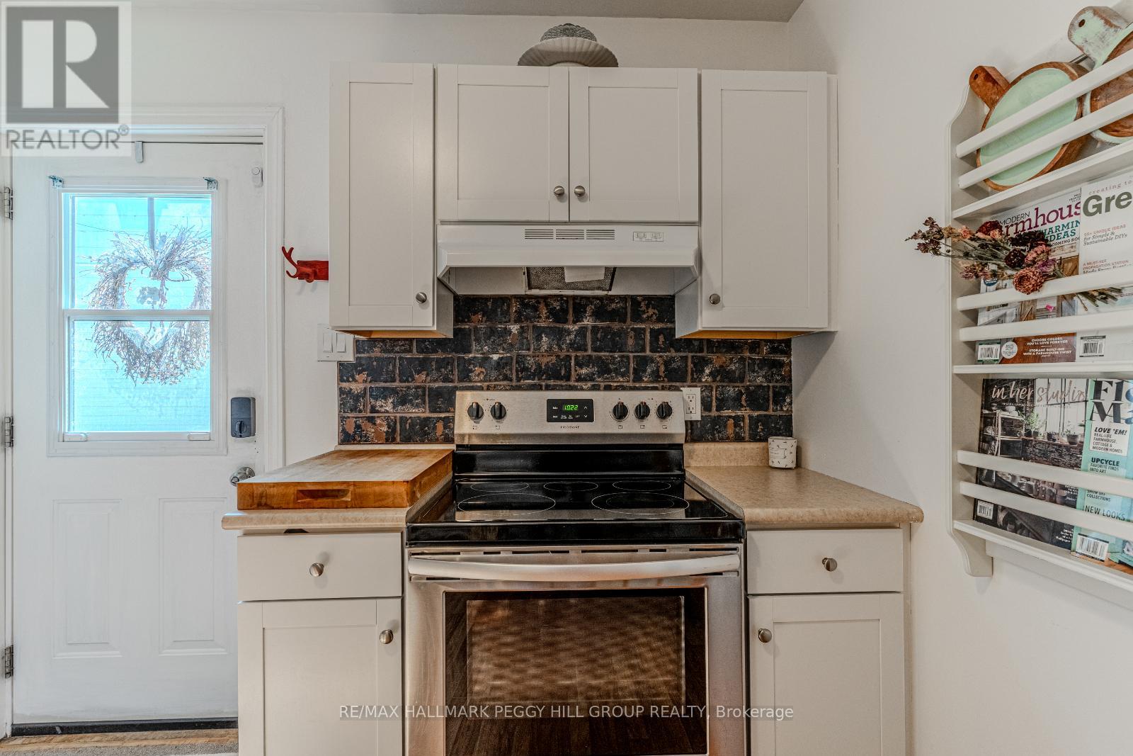 692 Victoria Street, Midland, Ontario  L4R 1B1 - Photo 21 - S12385155