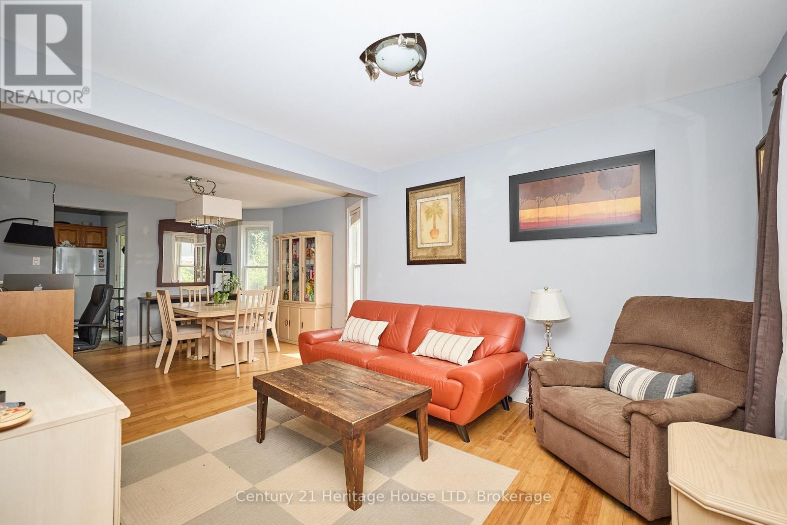 5086 Hutton Avenue, Niagara Falls, Ontario  L2E 3X4 - Photo 8 - X12332412
