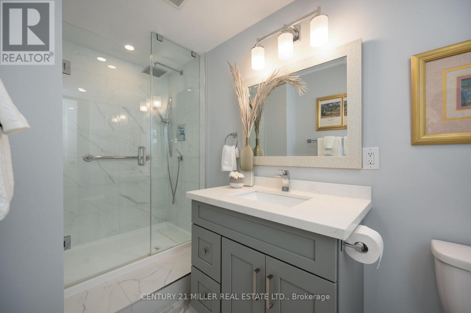 804 - 1359 White Oaks Boulevard, Oakville, Ontario  L6H 2R8 - Photo 17 - W12385059