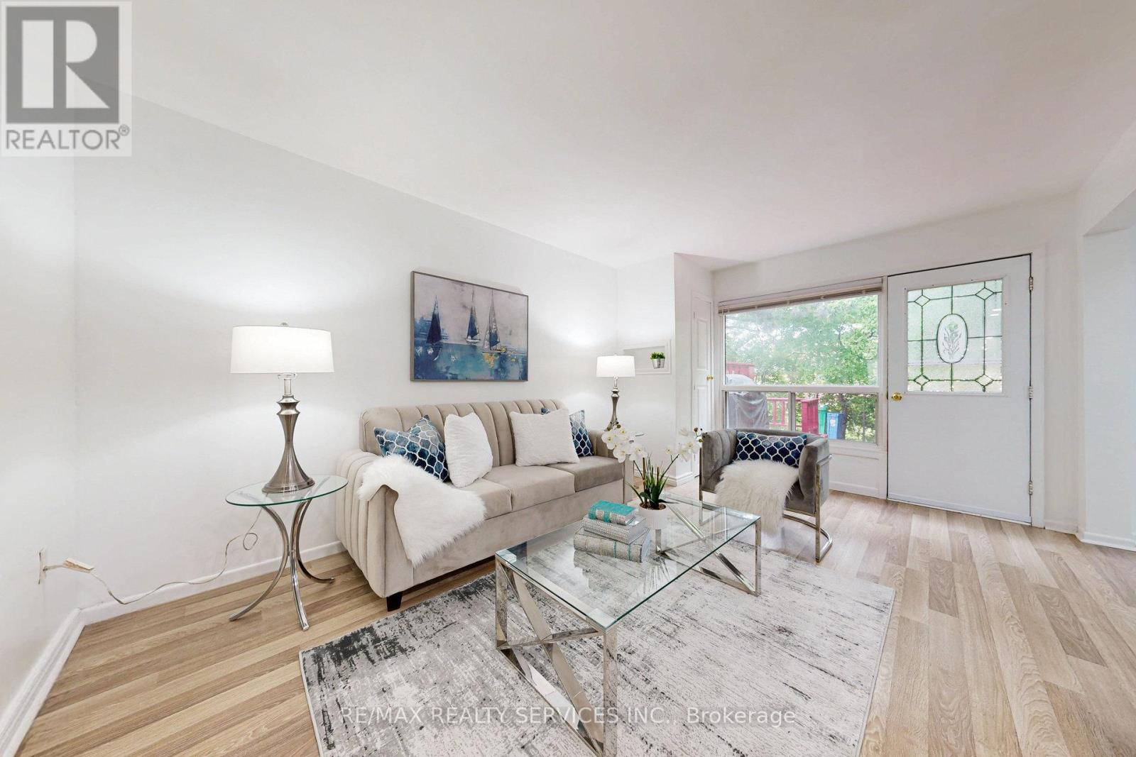 34 - 2340 Bromsgrove Road, Mississauga, Ontario  L5J 4A2 - Photo 8 - W12385100