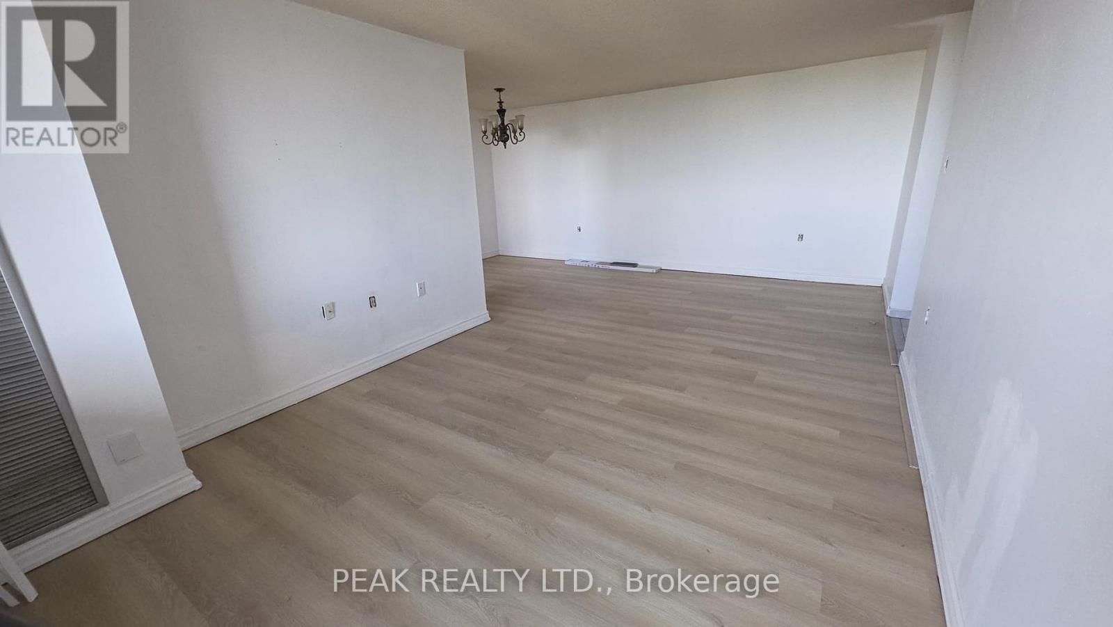 705 - 18 Knightsbridge Road, Brampton, Ontario  L6X 3X5 - Photo 11 - W12385112