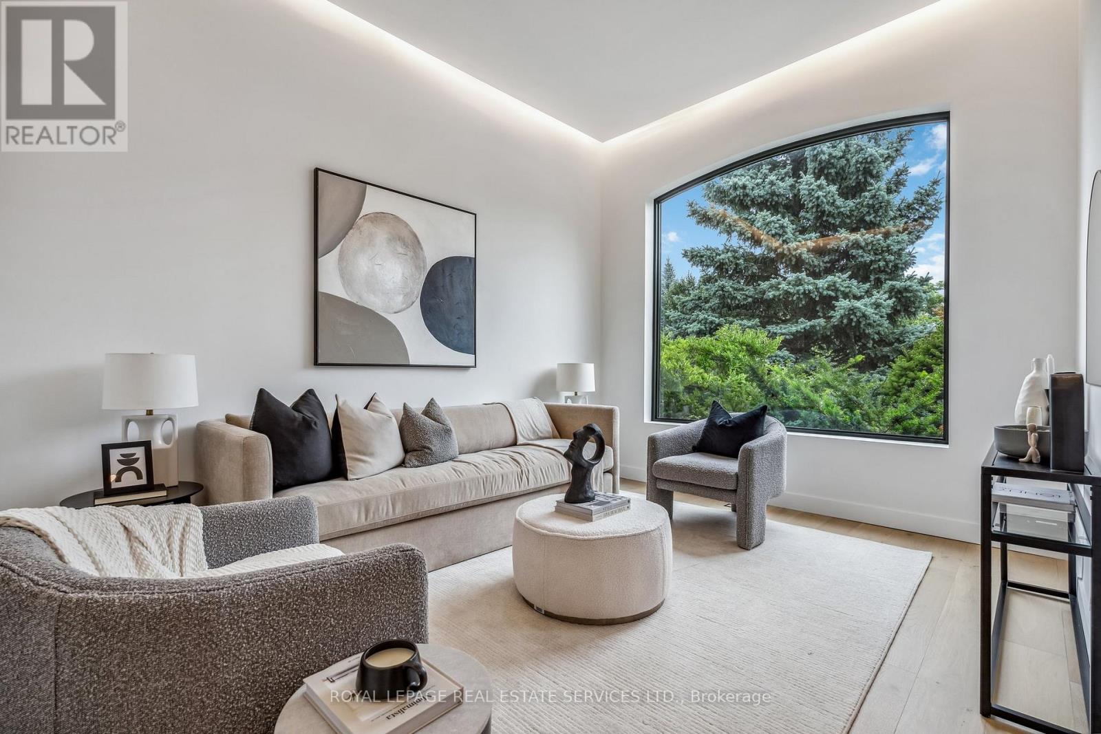 Property at 1657 GLENVISTA DRIVE image 3