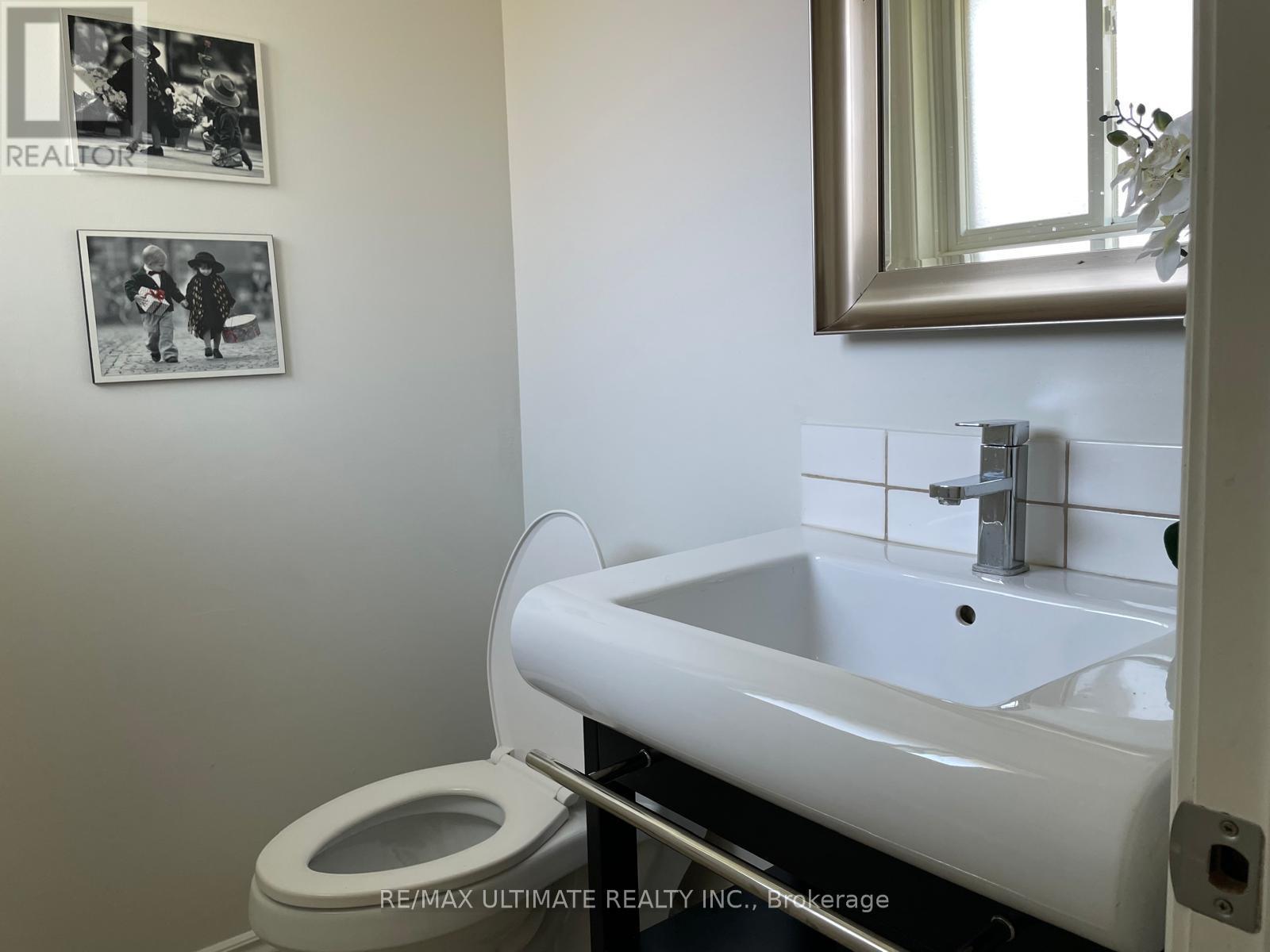 55 Tollerton Avenue, Toronto (Bayview Woods-Steeles), Ontario  M2K 2H4 - Photo 26 - C12380320