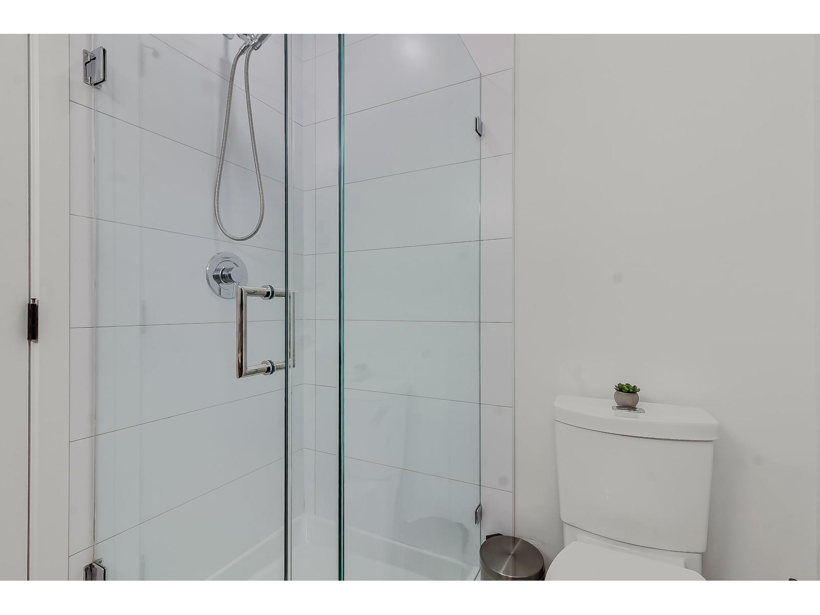 308 32838 Landeau Place, Abbotsford, British Columbia  V2S 0M6 - Photo 12 - R3044181