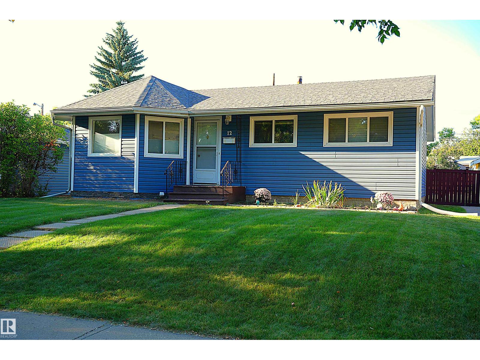 12 Granite Av, St. Albert, Alberta  T8N 0V4 - Photo 1 - E4456421