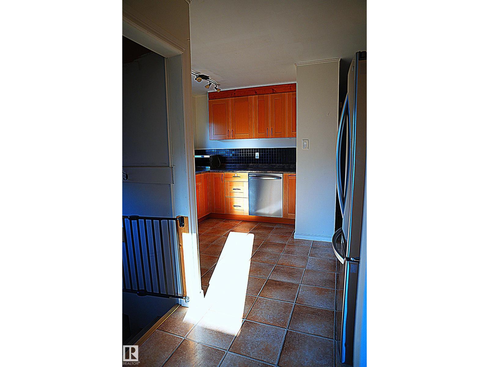 12 Granite Av, St. Albert, Alberta  T8N 0V4 - Photo 9 - E4456421