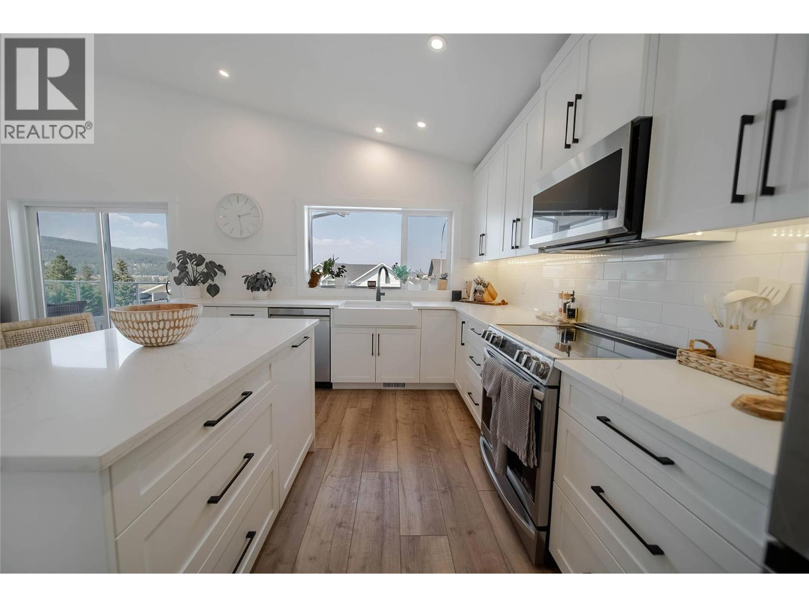 107 18th Street S, Cranbrook, British Columbia  V1C 0E1 - Photo 8 - 10361912