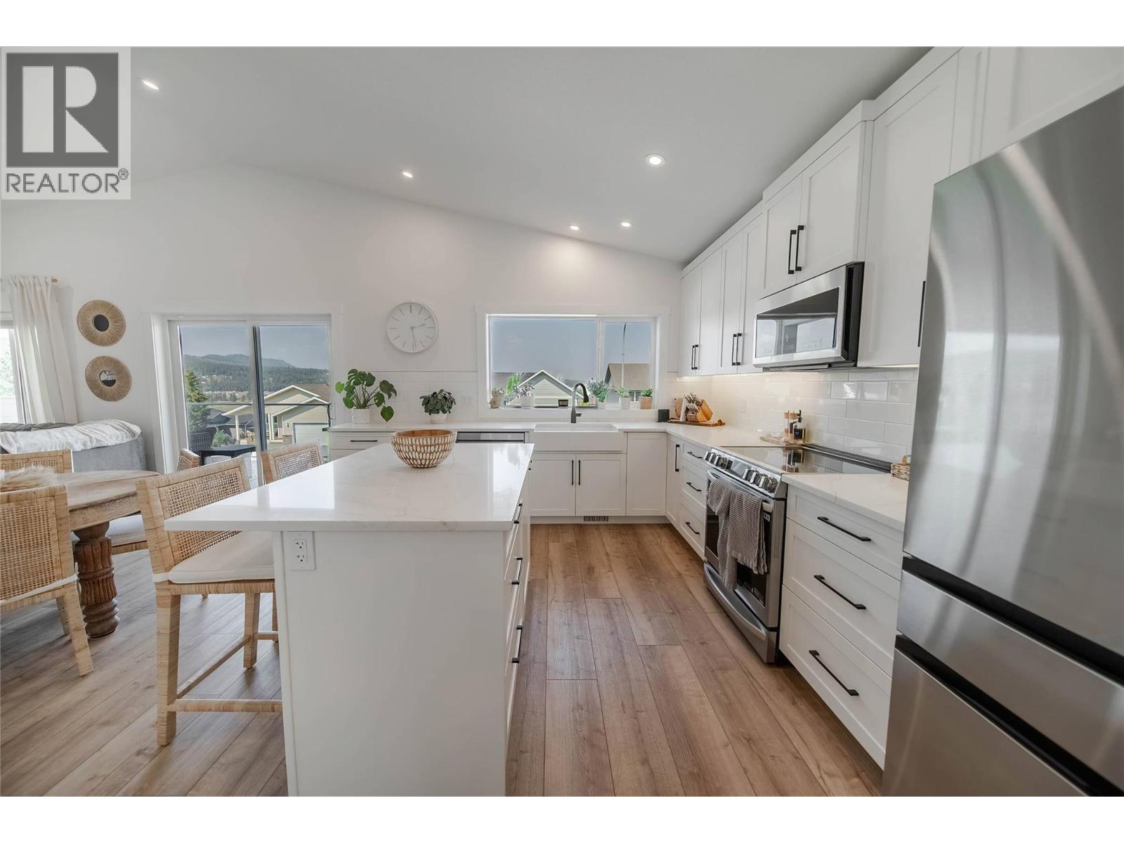 107 18th Street S, Cranbrook, British Columbia  V1C 0E1 - Photo 9 - 10361912