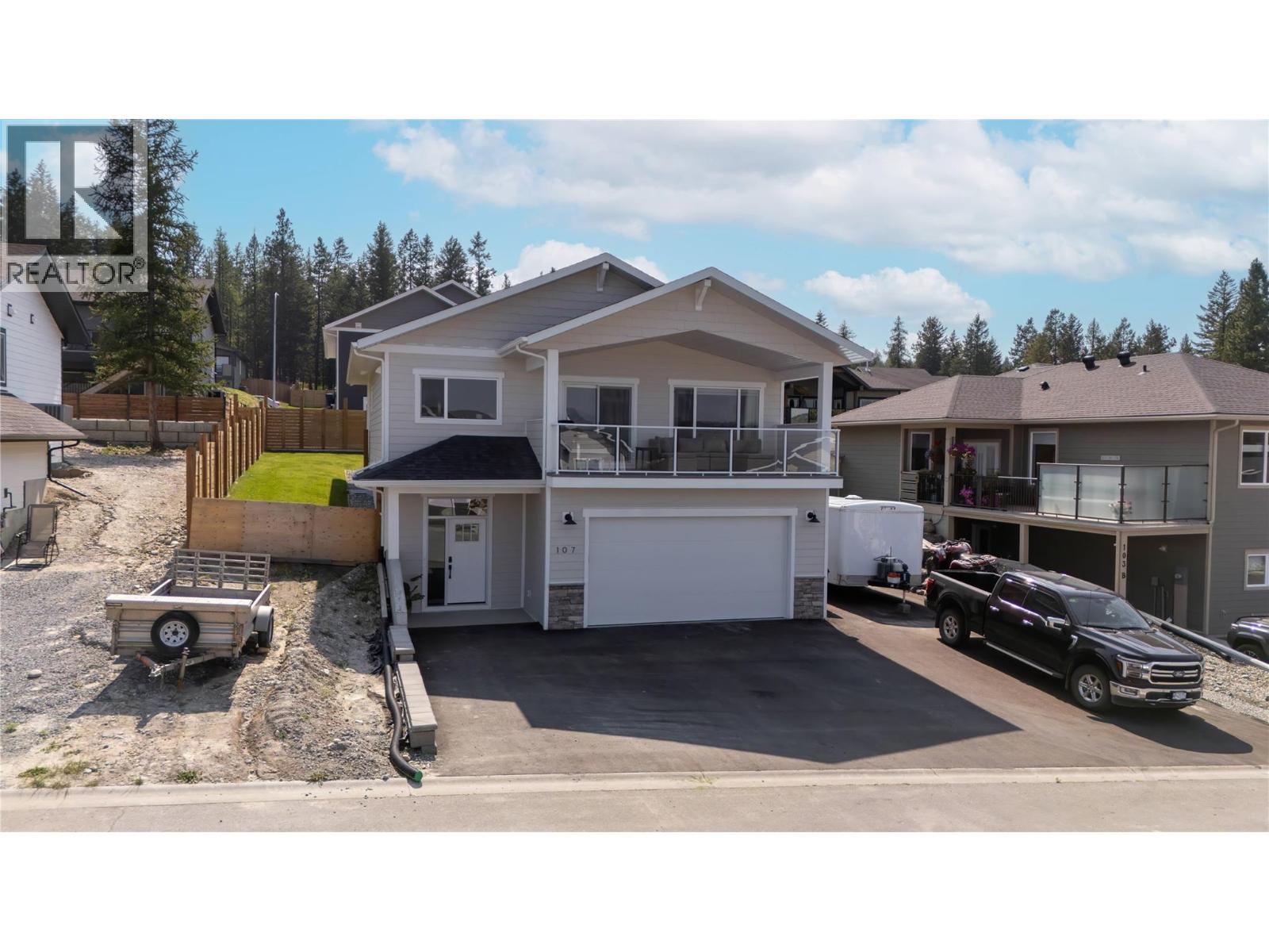 107 18th Street S, Cranbrook, British Columbia  V1C 0E1 - Photo 1 - 10361912