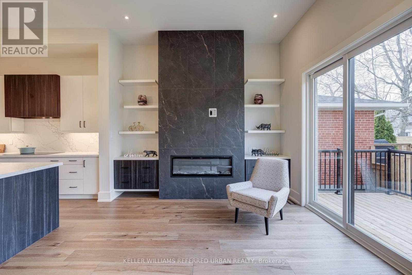 62 Ash Crescent, Toronto, Ontario  M8W 1E6 - Photo 16 - W12378963