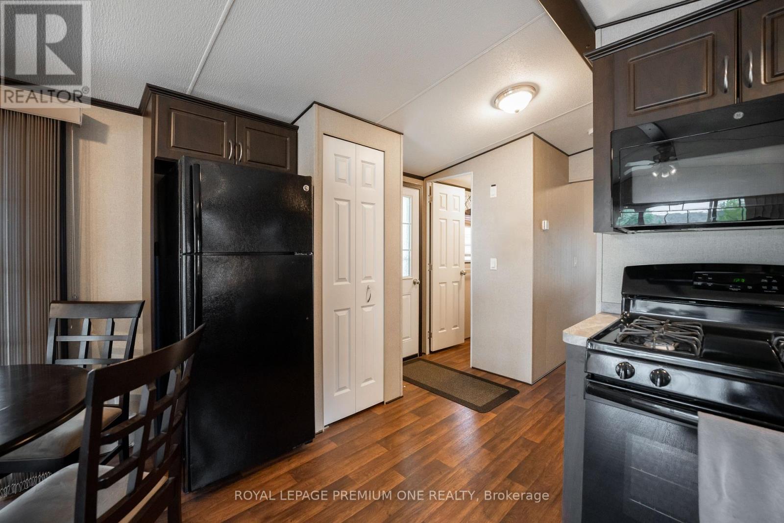 254 - 1501 Line 8 Road, Niagara-On-The-Lake, Ontario  L0S 1J0 - Photo 9 - X12385041