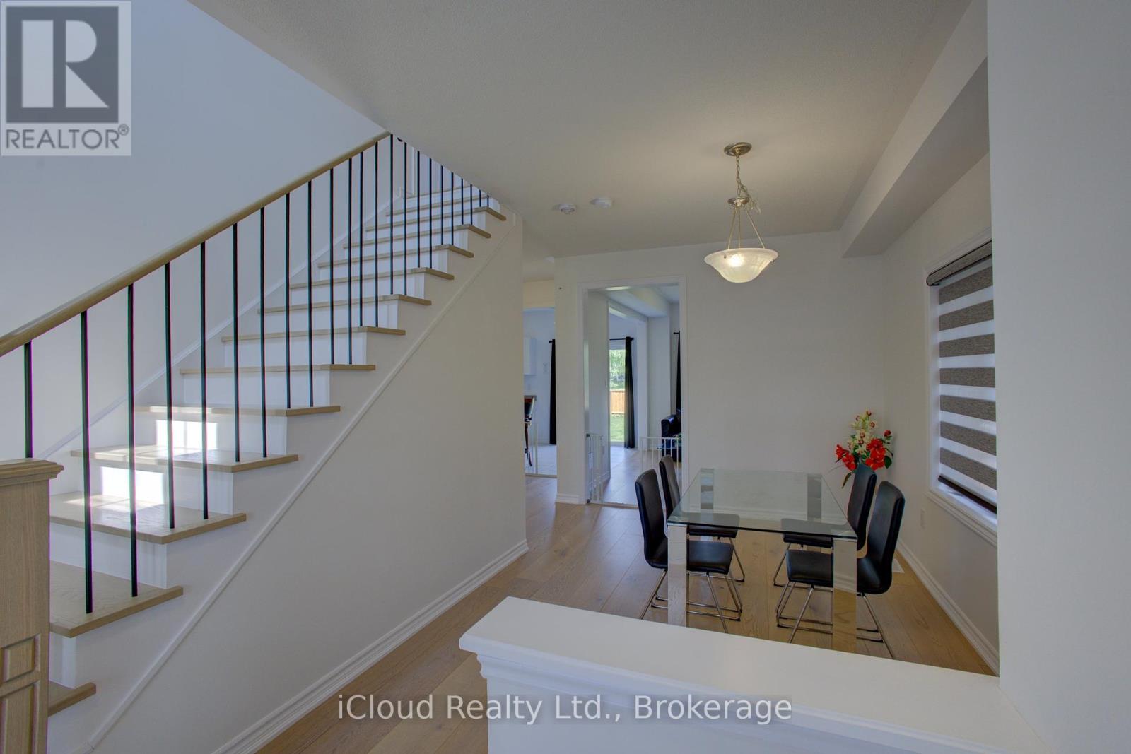 125 Werry Avenue, Southgate, Ontario  N0C 1B0 - Photo 11 - X12236022