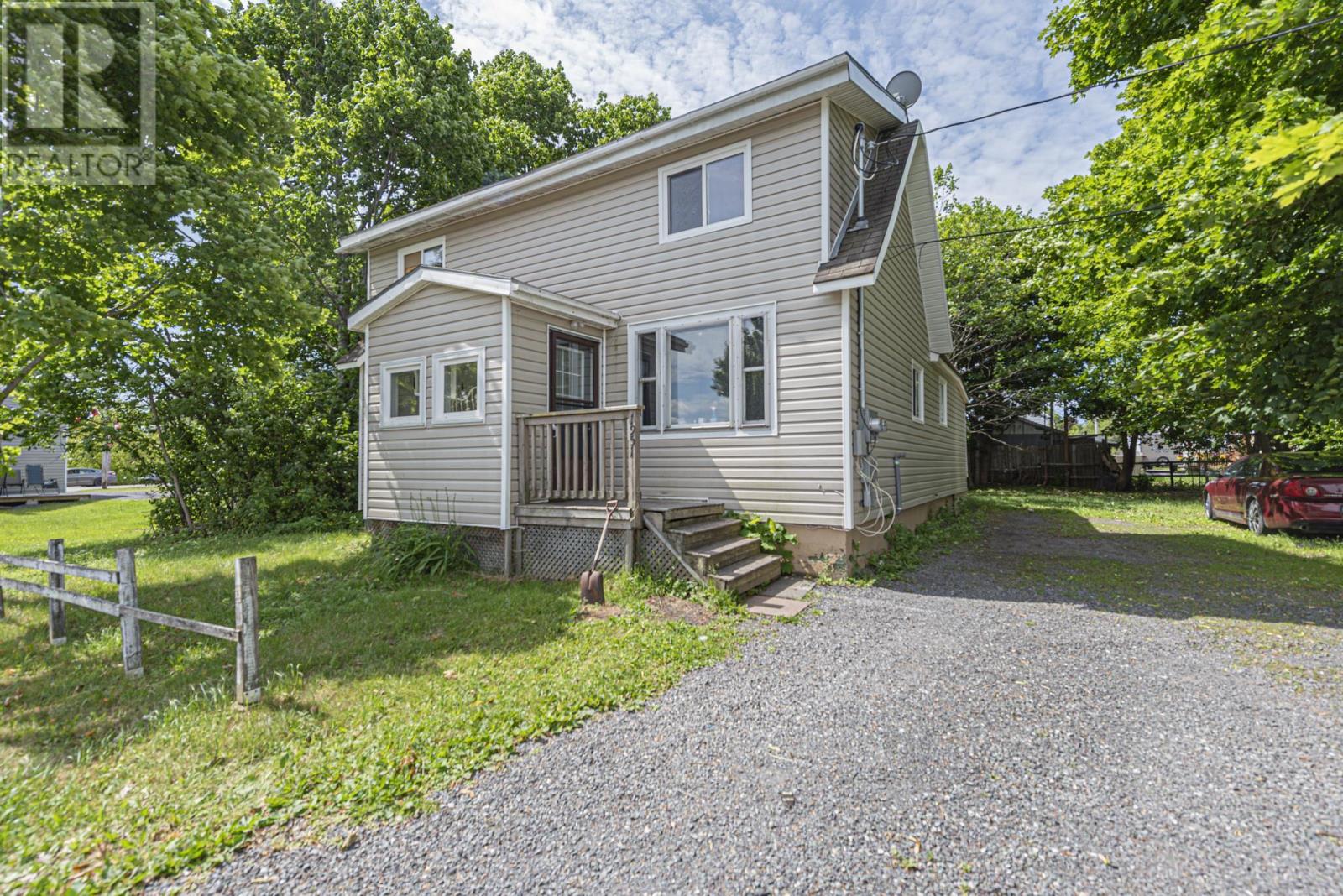 1951 Church Street, Westville, Nova Scotia  B0K 2A0 - Photo 2 - 202516022