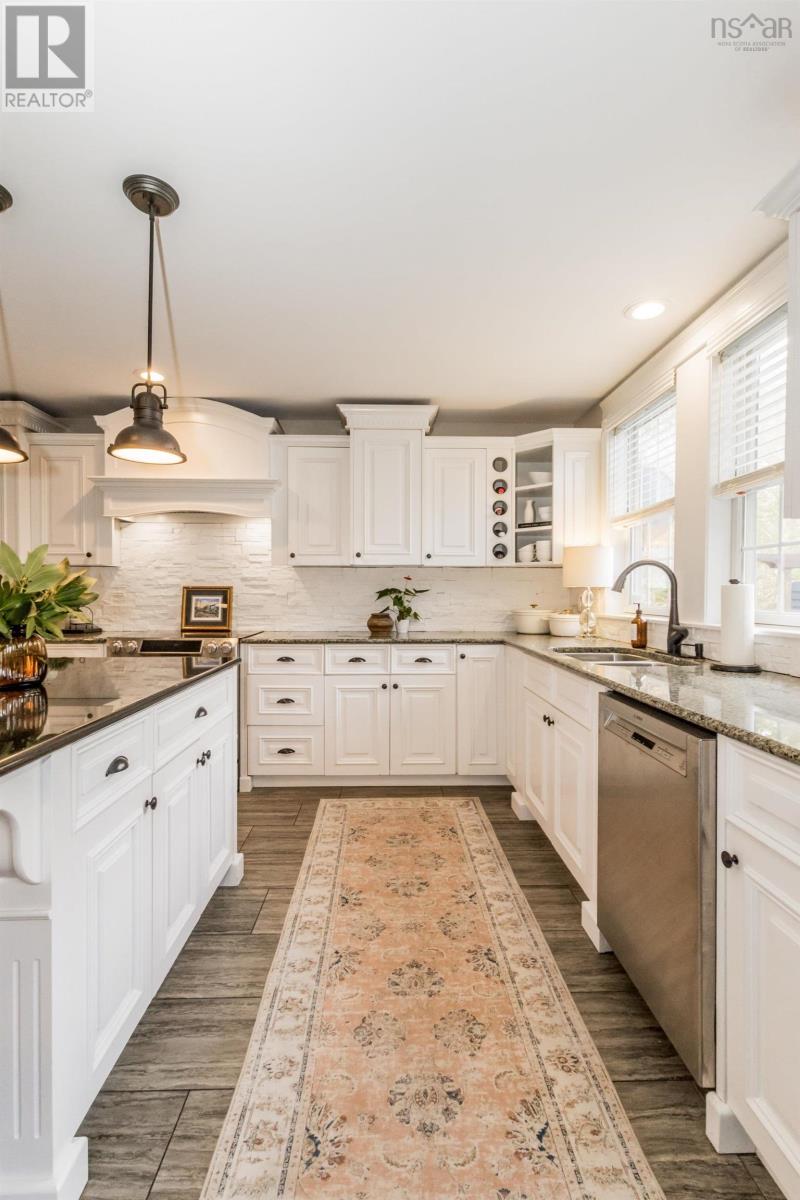 35 Acadia Drive, Macdougall Heights, Kentville, Nova Scotia  B4N 5E1 - Photo 9 - 202522459