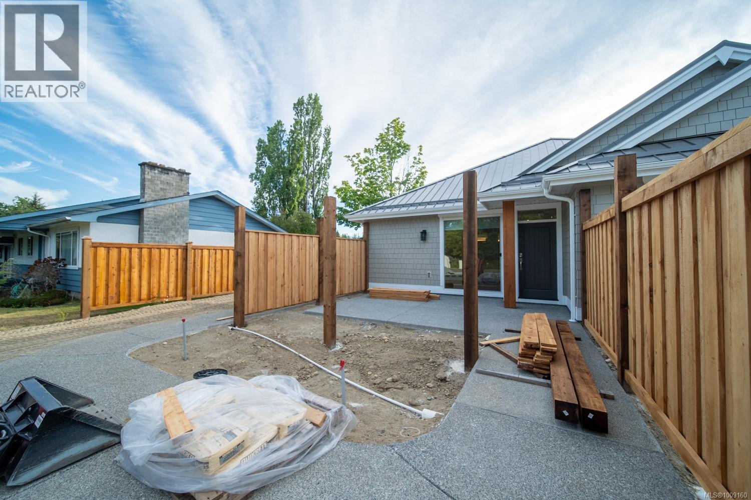 B/d 247 Finholm St, Parksville, British Columbia  V9P 1H3 - Photo 23 - 1009160