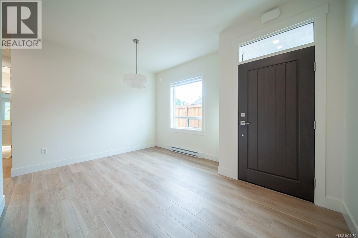B/d 247 Finholm St, Parksville, British Columbia  V9P 1H3 - Photo 3 - 1009160
