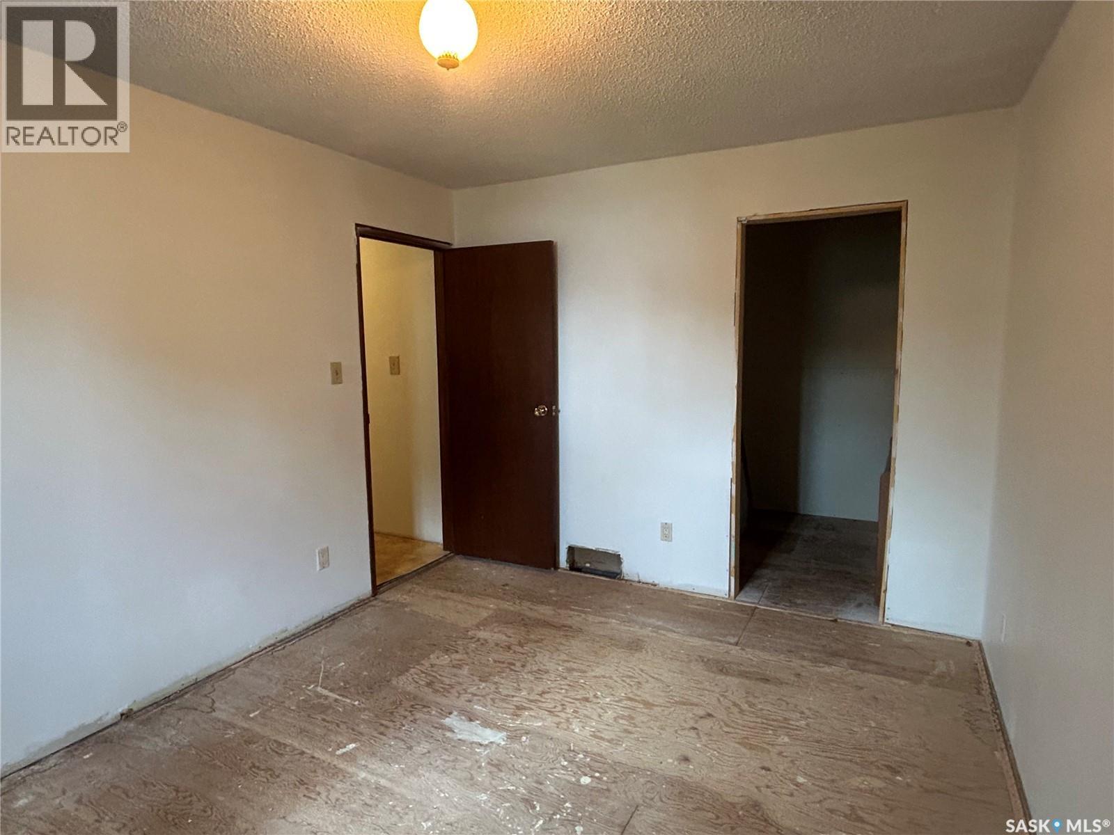 325 White Street, Bienfait, Saskatchewan  S0C 0M0 - Photo 23 - SK017583