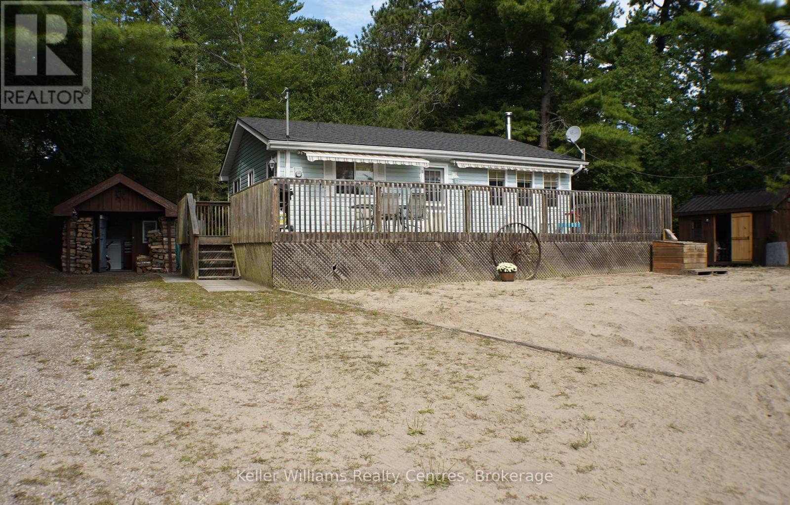226 Ogimah Road, Native Leased Lands, Ontario  N0H 2T0 - Photo 3 - X12381864