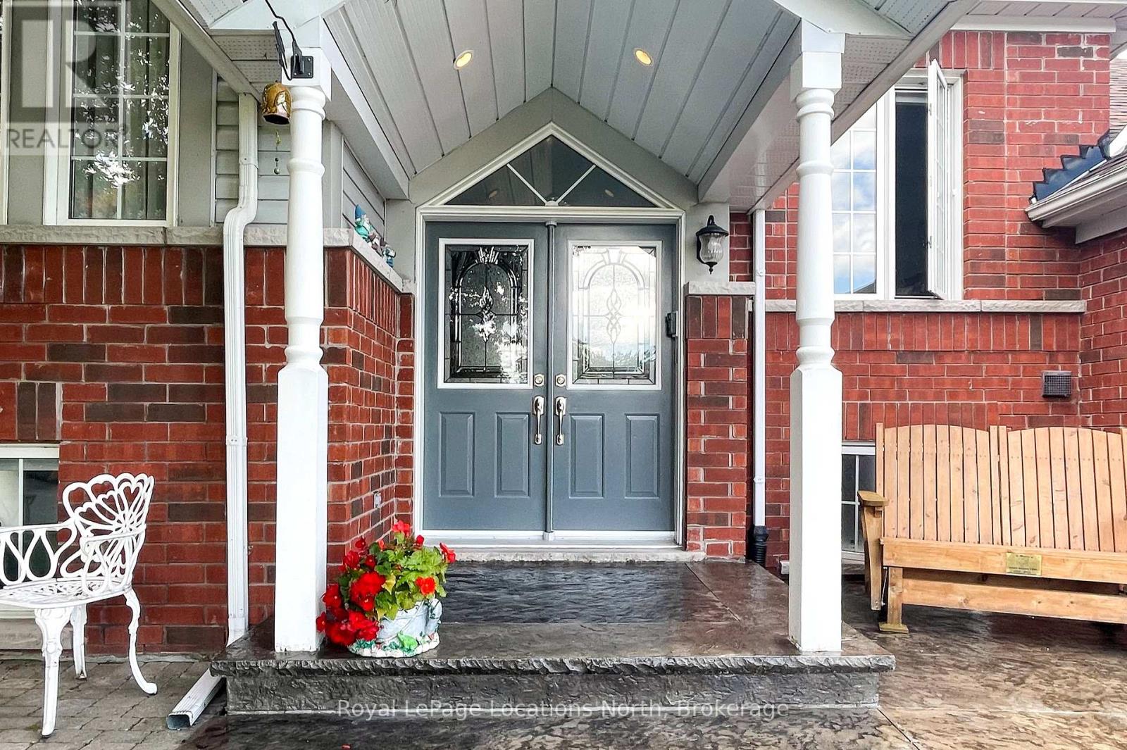 Property at 144 ROYAL BEECH DRIVE image 2