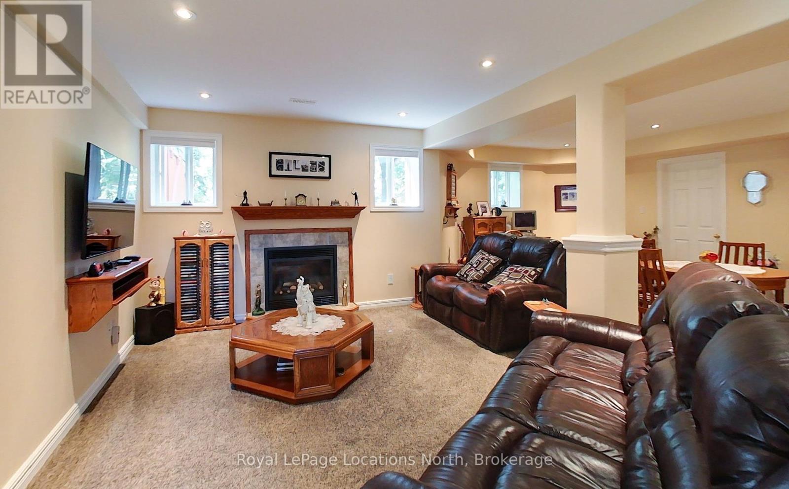 144 Royal Beech Drive, Wasaga Beach, Ontario  L9Z 2N3 - Photo 21 - S12385343