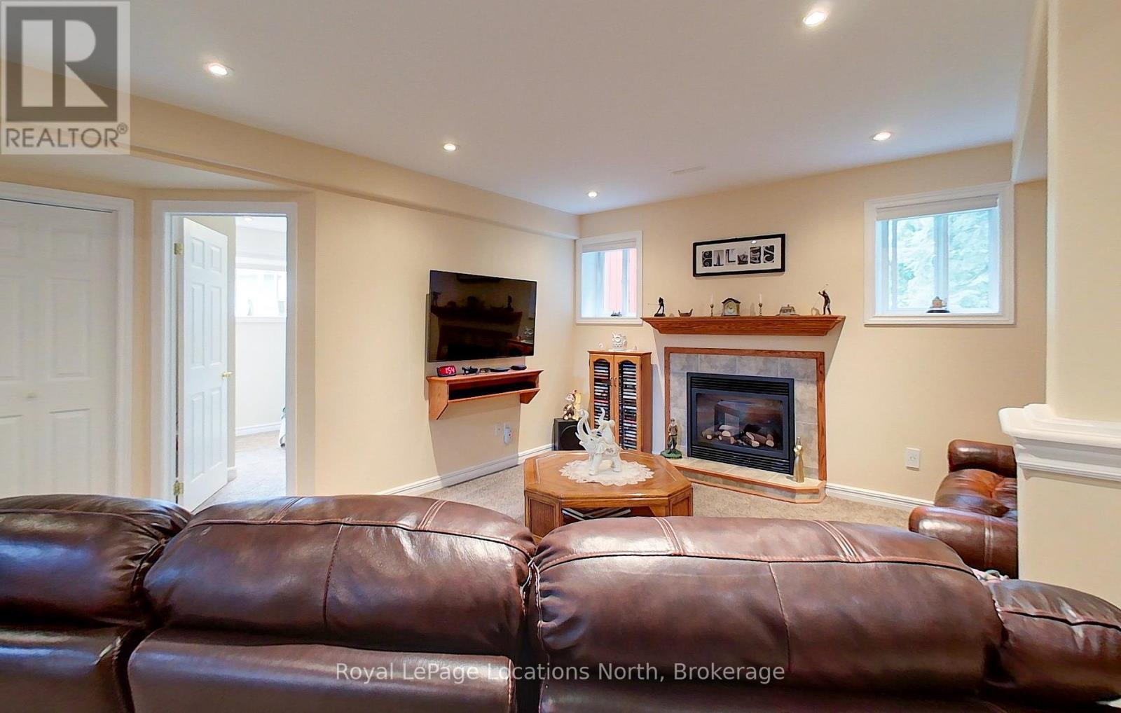 144 Royal Beech Drive, Wasaga Beach, Ontario  L9Z 2N3 - Photo 26 - S12385343