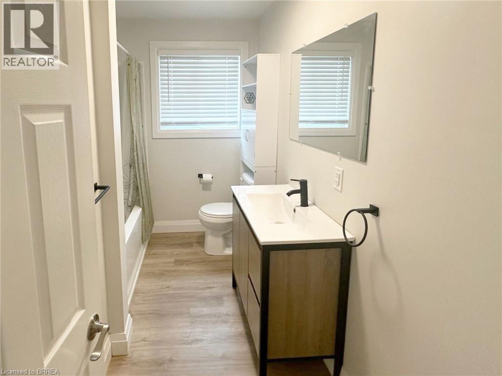 75 Henderson Avenue, Brantford, Ontario  N3R 4W1 - Photo 7 - 40766817