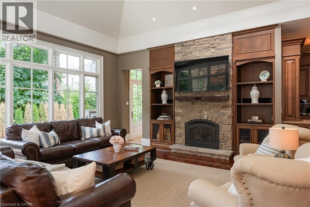 38 Shorewood Place, Oakville, Ontario  L6K 3Y4 - Photo 16 - 40766292
