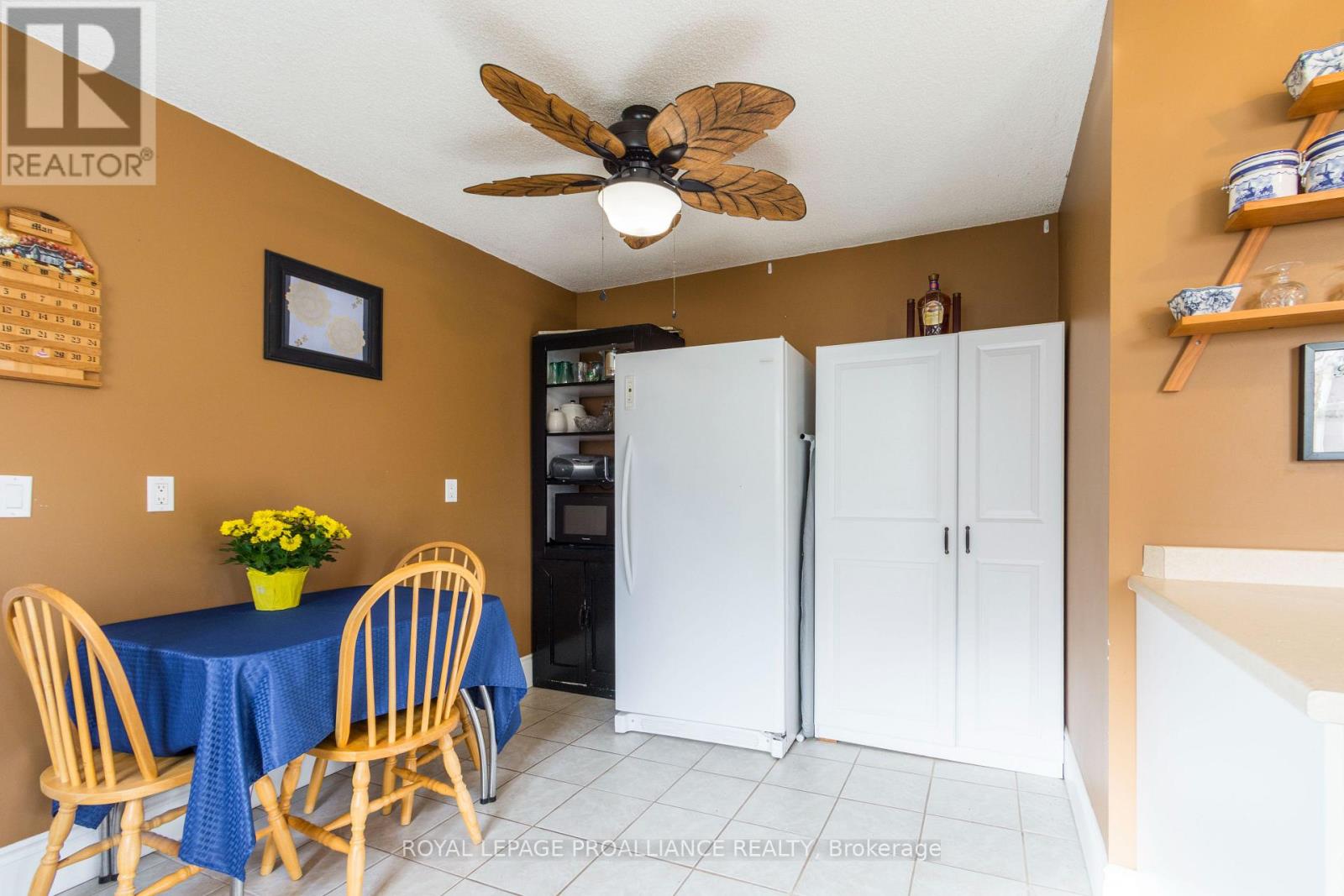 16 Dead Creek Road, Quinte West, Ontario  K0K 1L0 - Photo 11 - X12385281