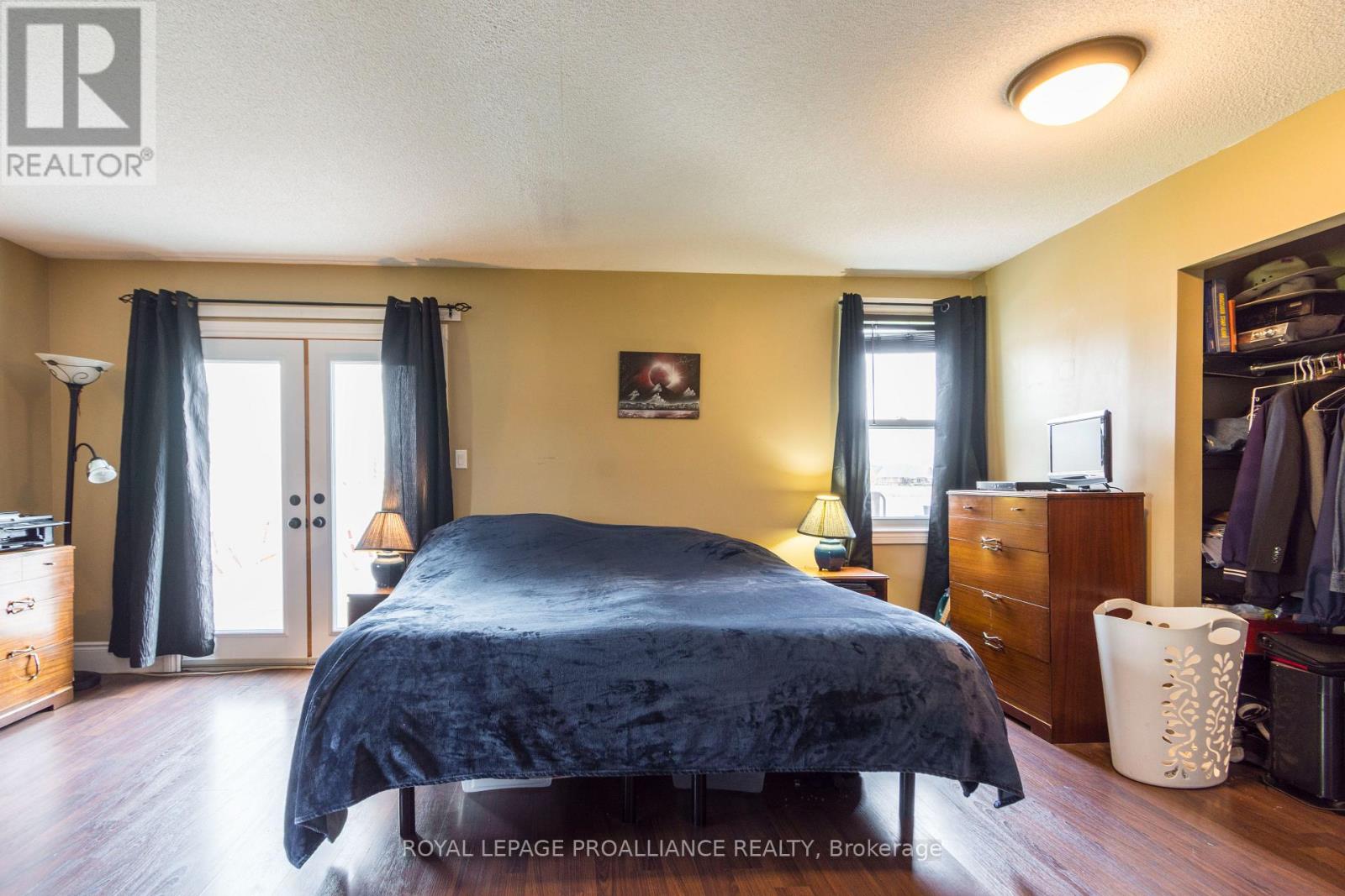 16 Dead Creek Road, Quinte West, Ontario  K0K 1L0 - Photo 12 - X12385281