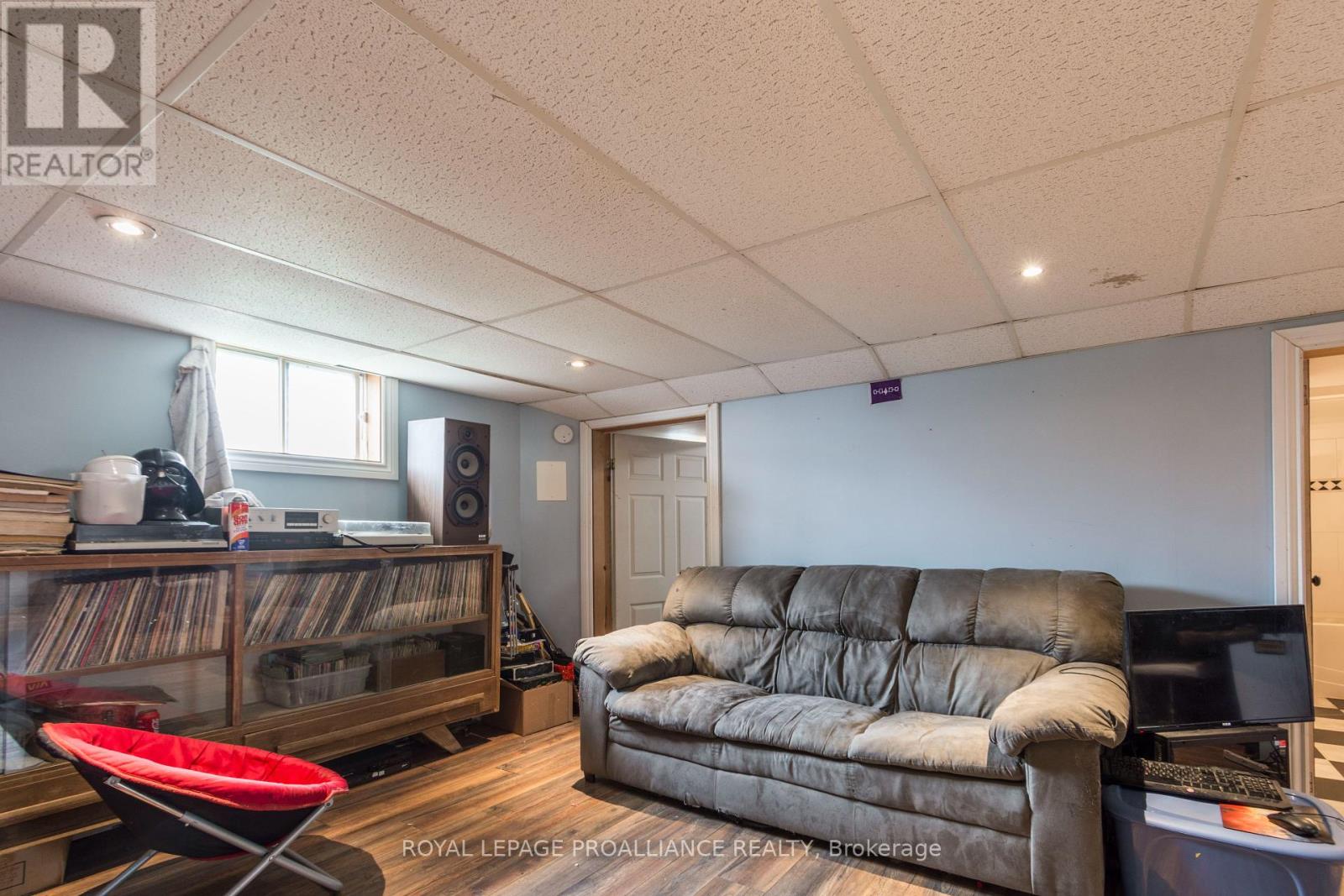 16 Dead Creek Road, Quinte West, Ontario  K0K 1L0 - Photo 17 - X12385281