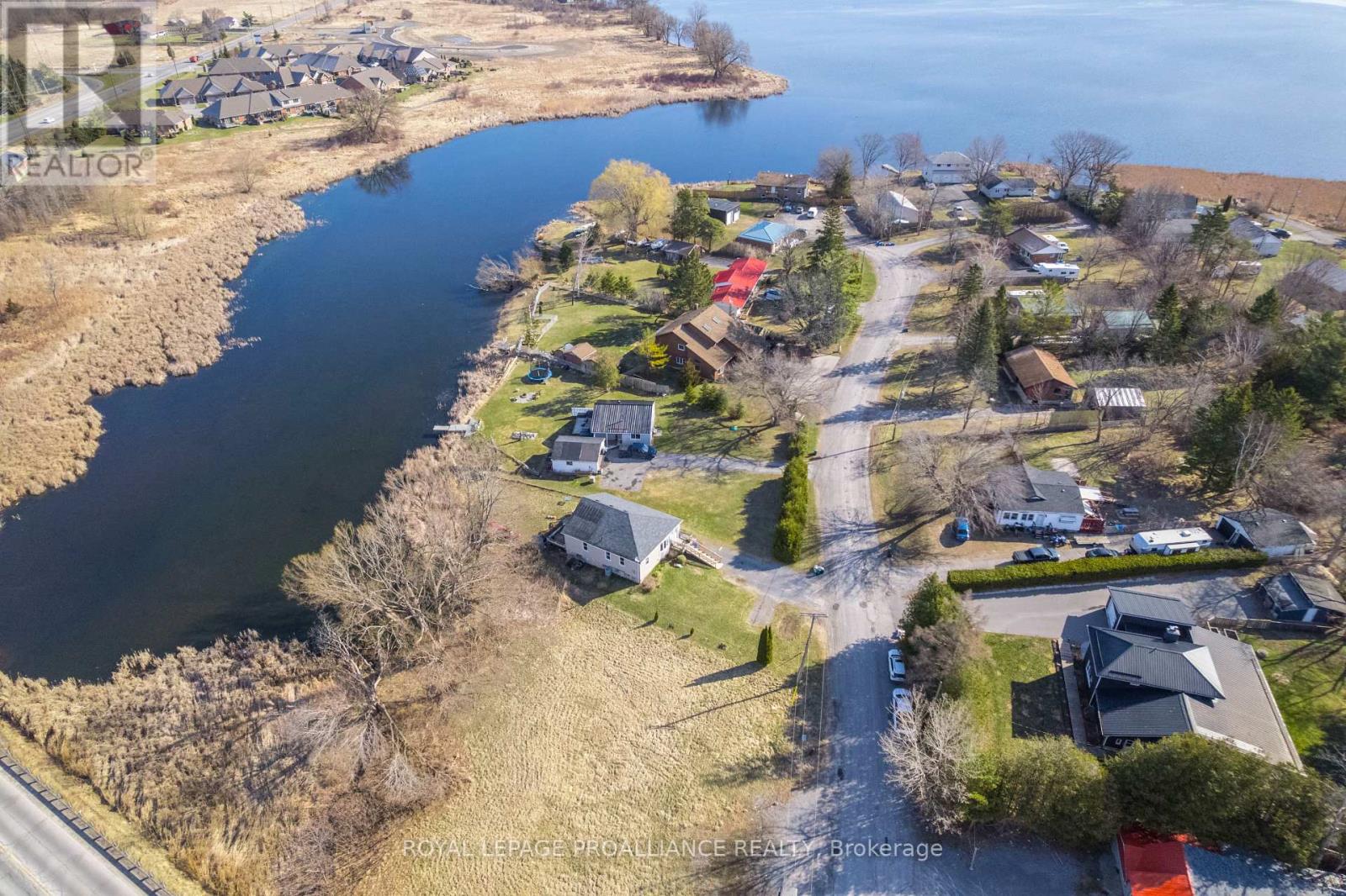 16 Dead Creek Road, Quinte West, Ontario  K0K 1L0 - Photo 28 - X12385281