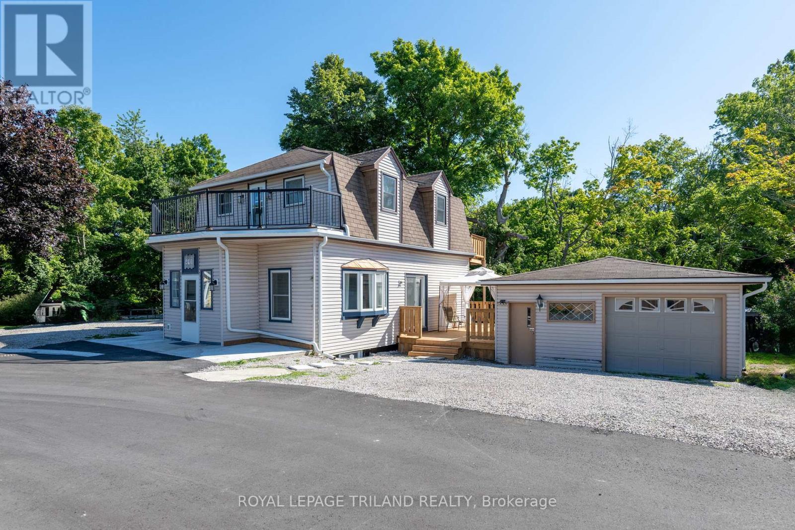 403 Tower Heights Drive, Central Elgin (Port Stanley), Ontario  N5L 1G2 - Photo 1 - X12385273