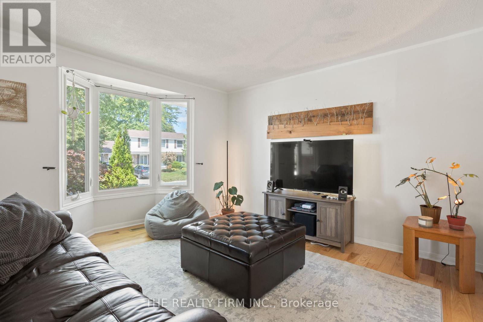 22 Milford Crescent, London North (North G), Ontario  N5X 1A8 - Photo 10 - X12385303