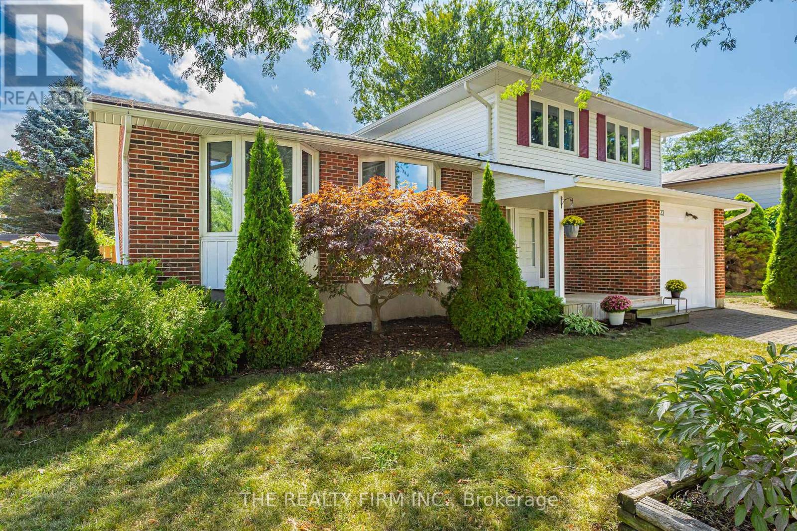 22 Milford Crescent, London North (North G), Ontario  N5X 1A8 - Photo 3 - X12385303