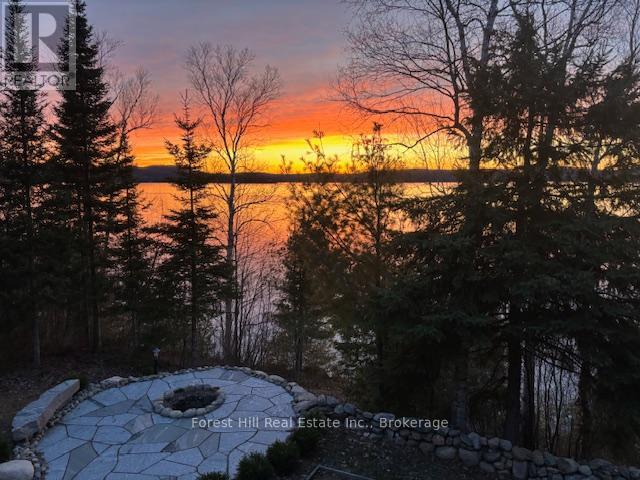 4475 Kawagama Lake Road, Algonquin Highlands, Ontario  P0A 1E0 - Photo 2 - X12385300