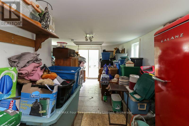 96 Lorne Street, Meaford, Ontario  N4L 1E9 - Photo 25 - X12385310