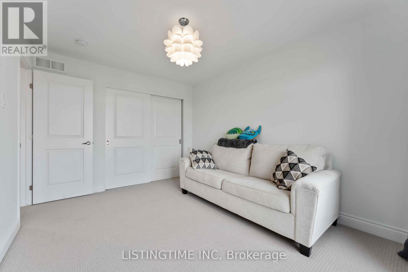 704 Brian Good Avenue, Ottawa, Ontario  K4M 0C1 - Photo 19 - X12385292