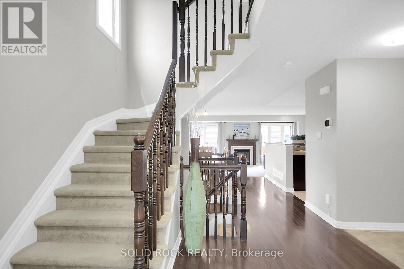 600 Gazebo Street, Ottawa, Ontario  K4M 0B5 - Photo 3 - X12385324
