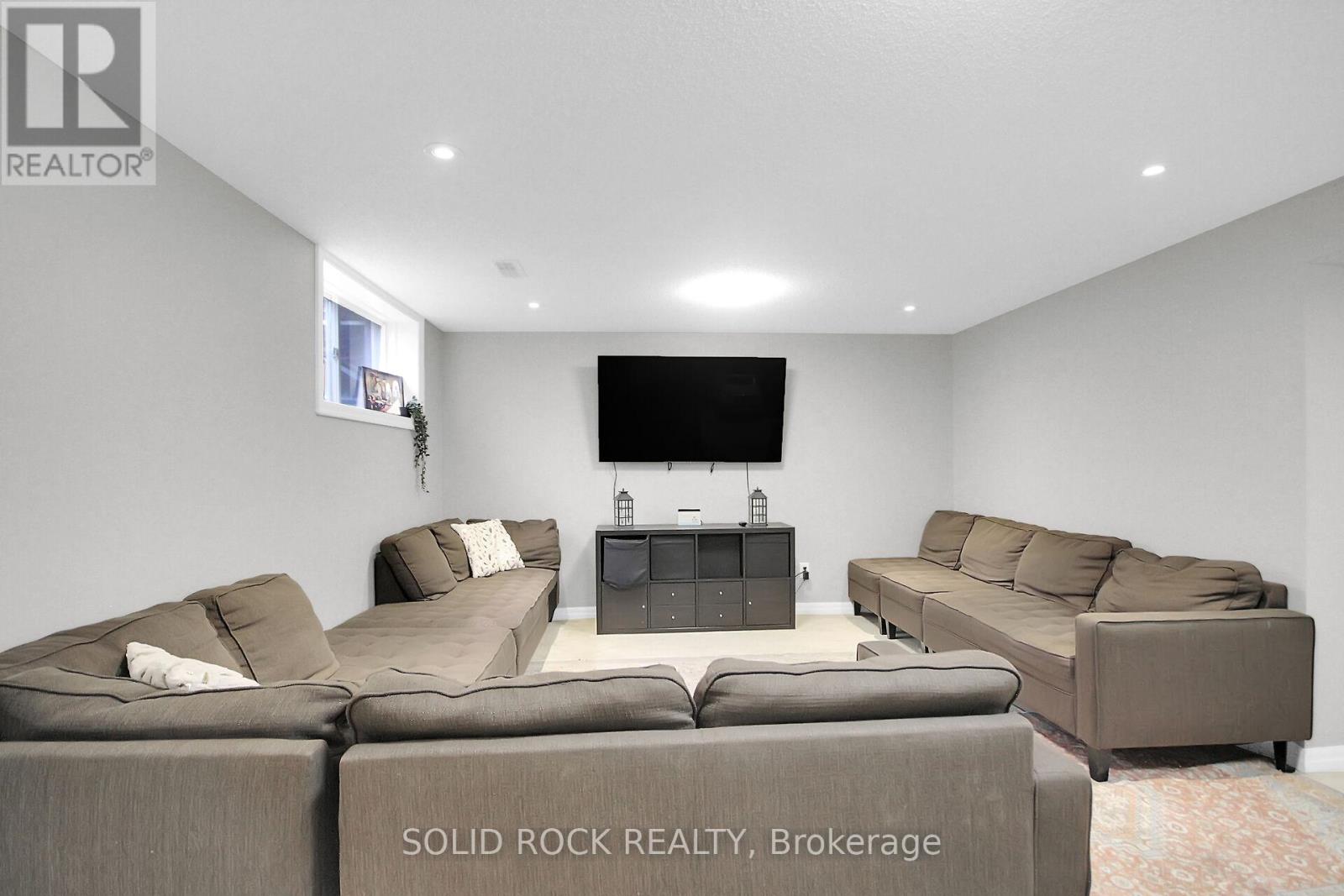 600 Gazebo Street, Ottawa, Ontario  K4M 0B5 - Photo 34 - X12385324