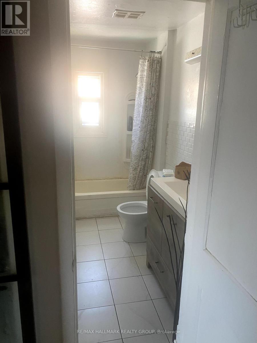 230 Alice Street, Cornwall, Ontario  K6H 4R9 - Photo 22 - X12385360