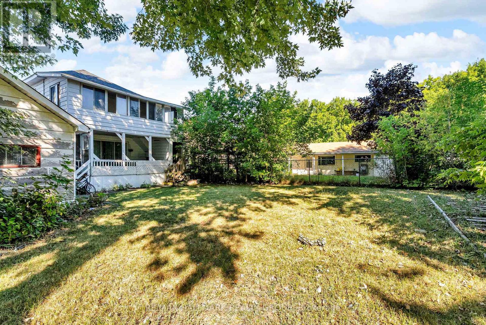 230 Alice Street, Cornwall, Ontario  K6H 4R9 - Photo 27 - X12385360
