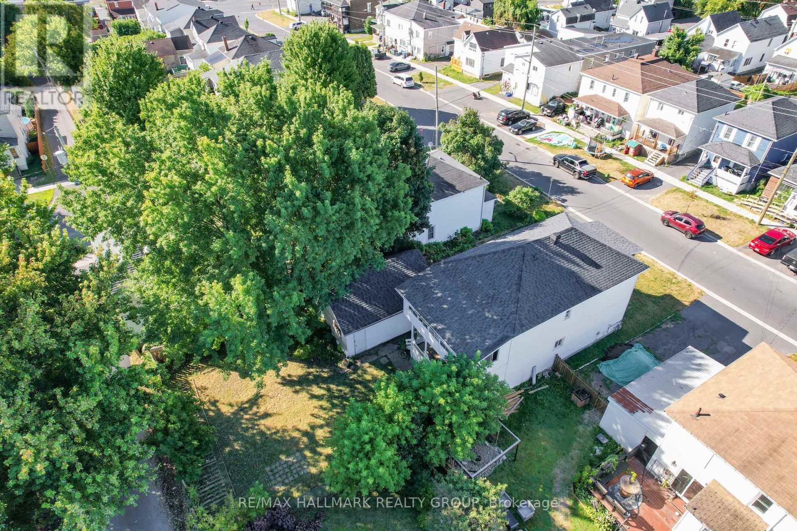 230 Alice Street, Cornwall, Ontario  K6H 4R9 - Photo 32 - X12385360